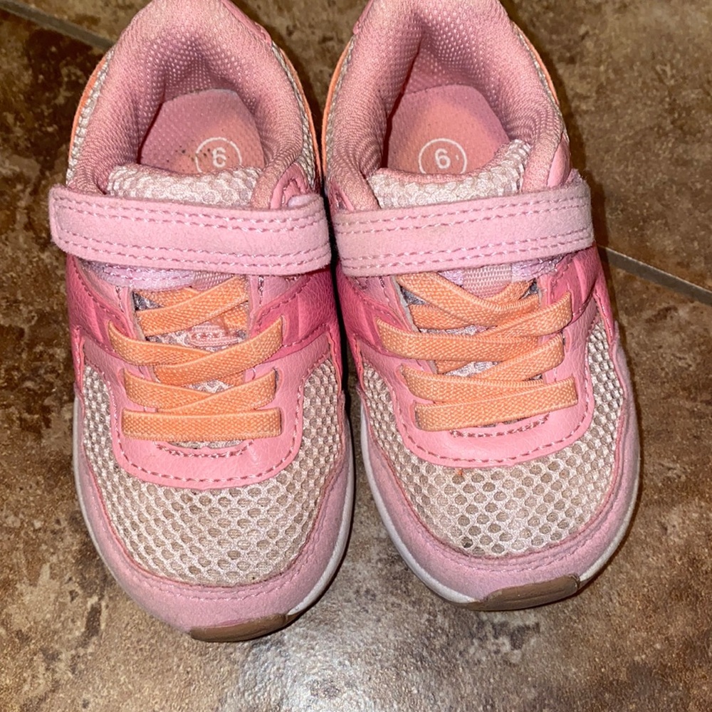 Toddler sneakers